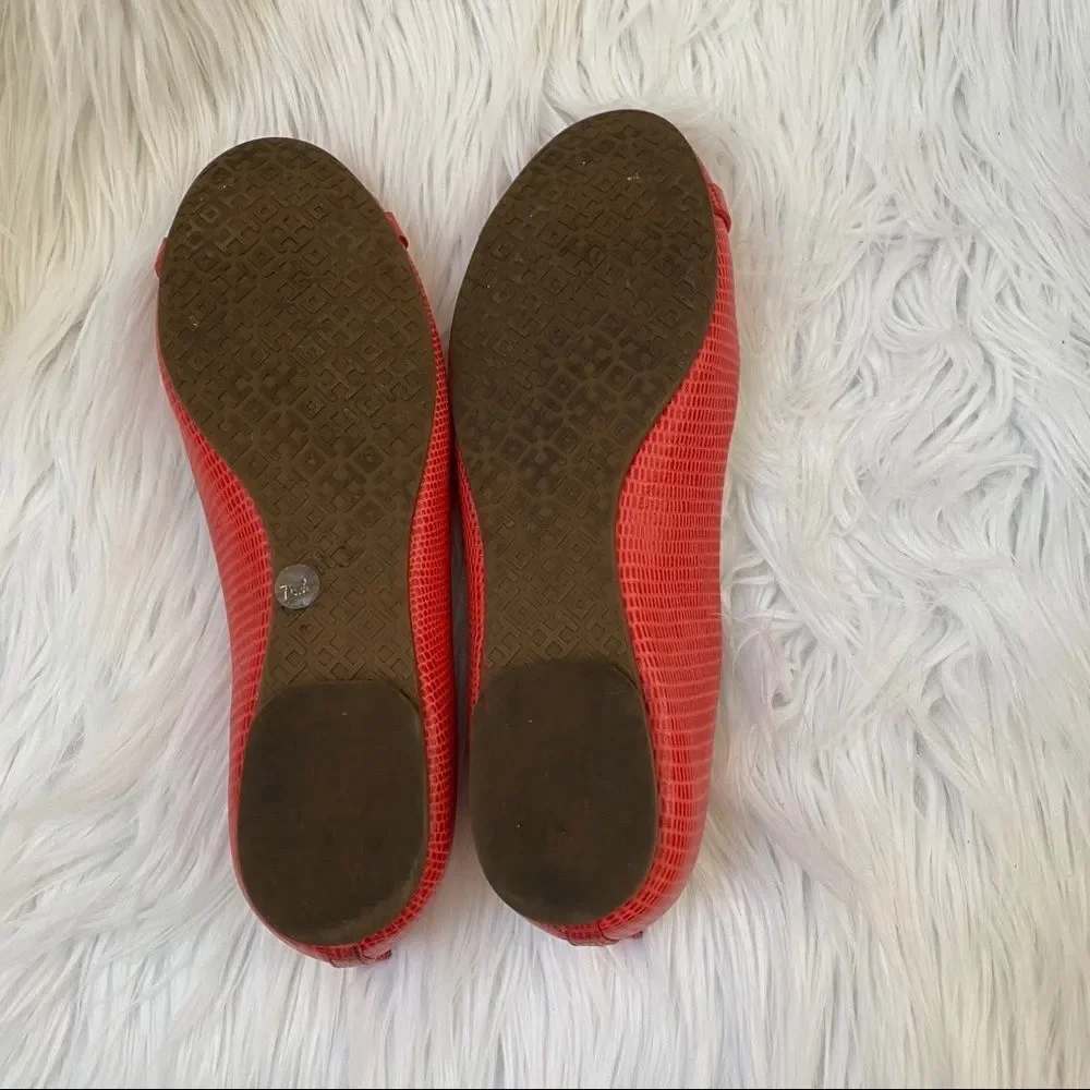 Tory Burch coral Mini Miller lizard flats 7.5